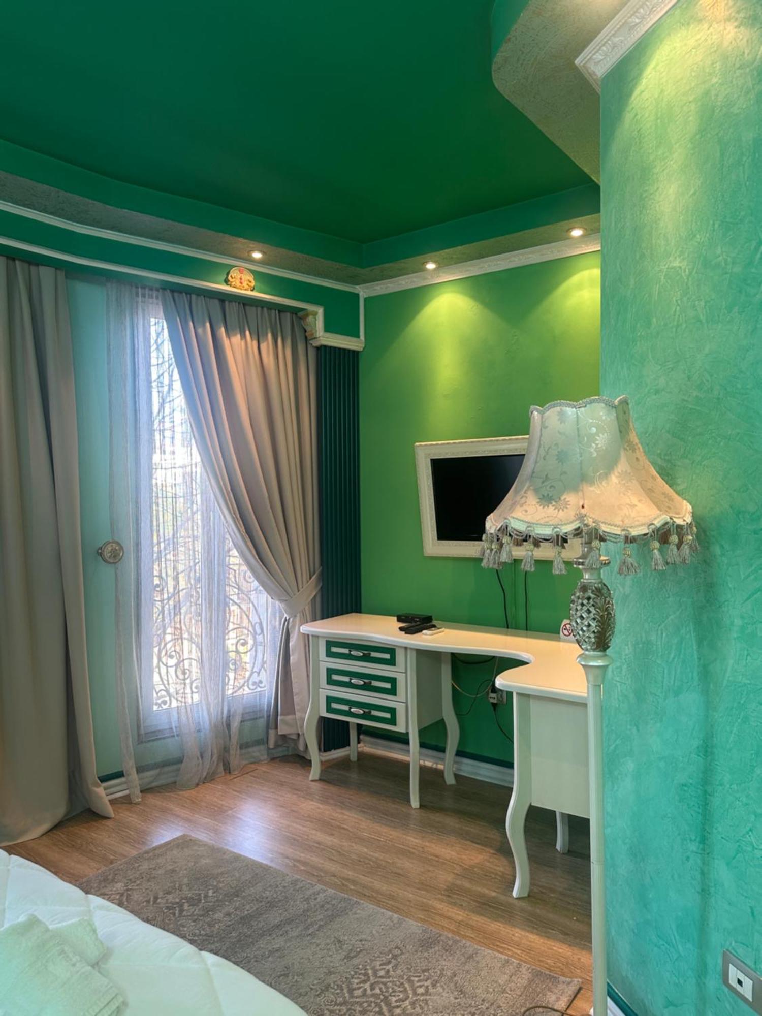 Hotel Boutique Vila Fernando Tirana Exteriör bild