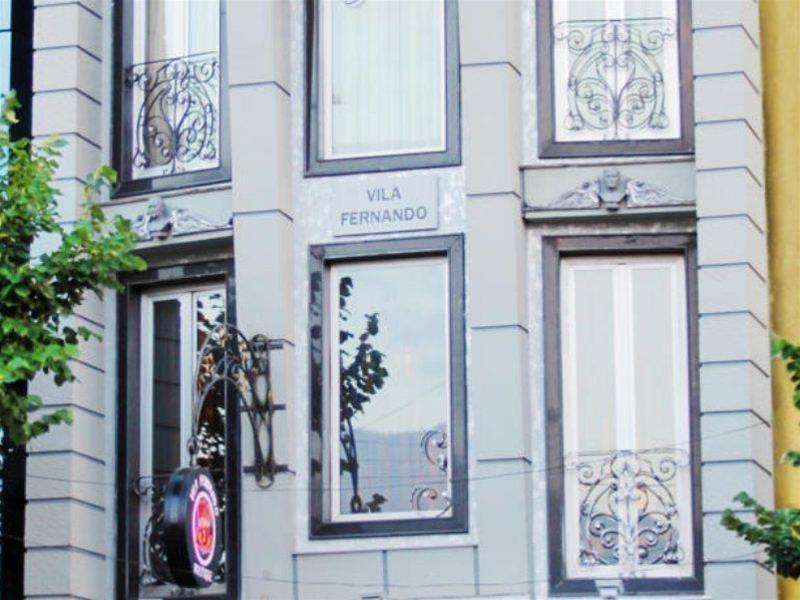 Hotel Boutique Vila Fernando Tirana Exteriör bild