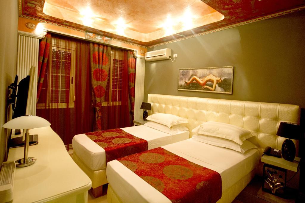 Hotel Boutique Vila Fernando Tirana Exteriör bild