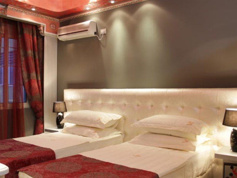 Hotel Boutique Vila Fernando Tirana Exteriör bild