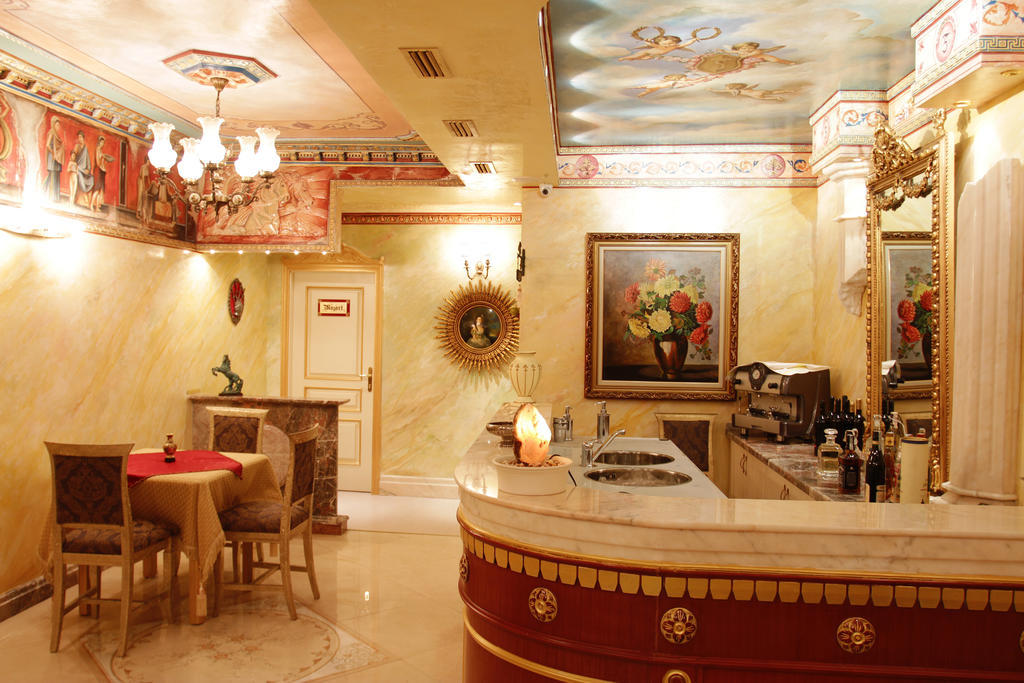 Hotel Boutique Vila Fernando Tirana Exteriör bild